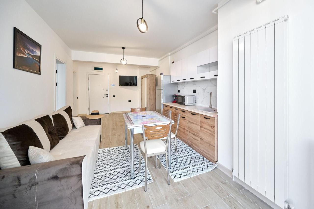 Retro Apartment In Infinity Beach Resort Mamaja Zewnętrze zdjęcie